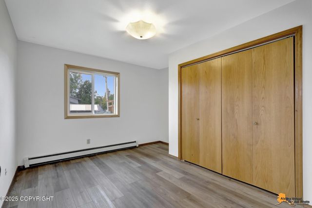 4032 Hale Court, Anchorage, AK 99502