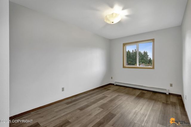 4032 Hale Court, Anchorage, AK 99502