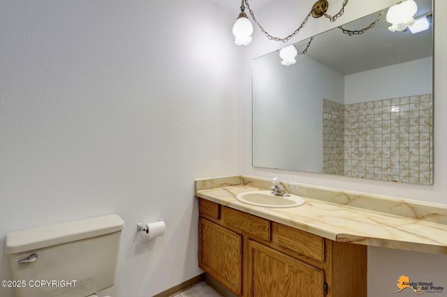 4032 Hale Court, Anchorage, AK 99502