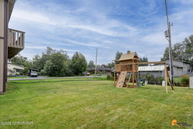 4032 Hale Court, Anchorage, AK 99502