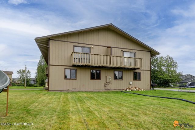 4032 Hale Court, Anchorage, AK 99502