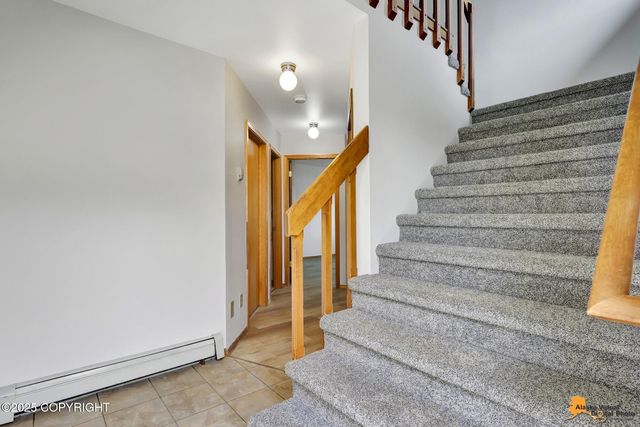 4032 Hale Court, Anchorage, AK 99502