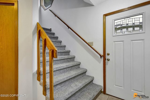 4032 Hale Court, Anchorage, AK 99502