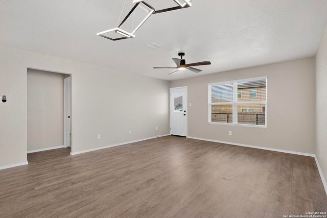 3017 Neptunes Sea, Converse, TX 78109