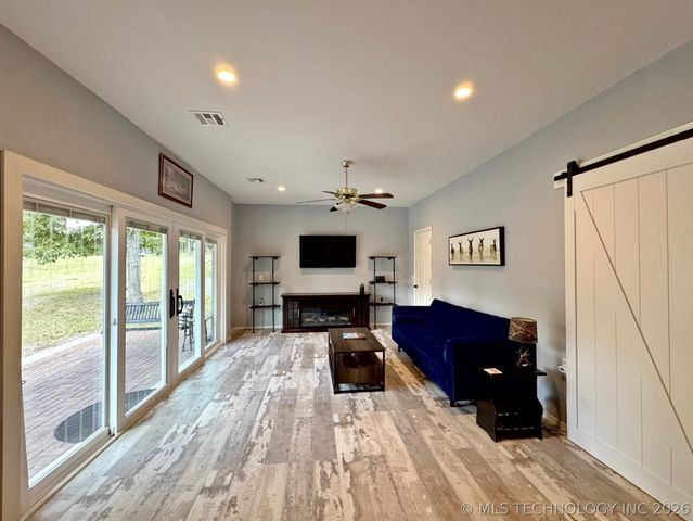 20005 Hwy 80, Hulbert, OK 74441