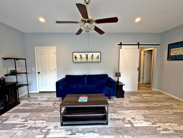 20005 Hwy 80, Hulbert, OK 74441