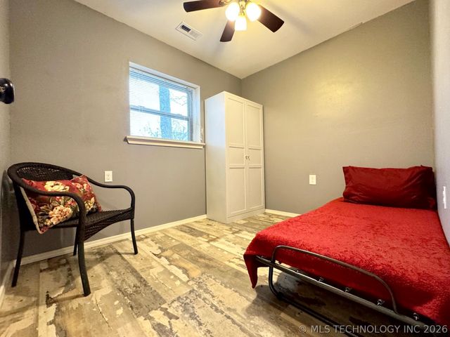 20005 Hwy 80, Hulbert, OK 74441