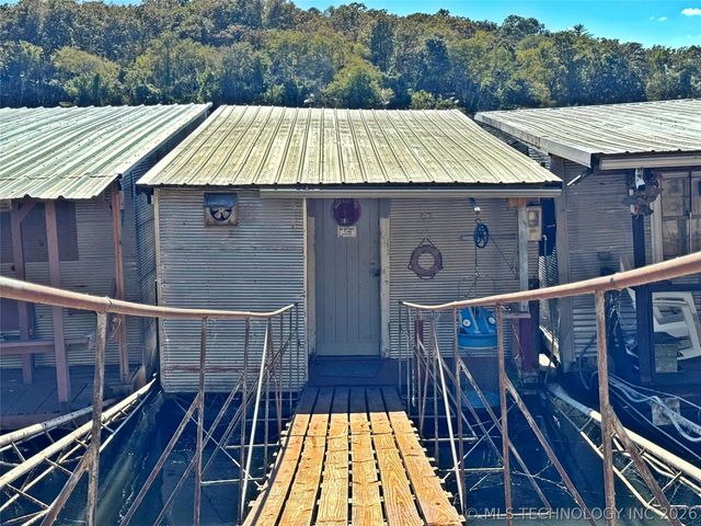 20005 Hwy 80, Hulbert, OK 74441