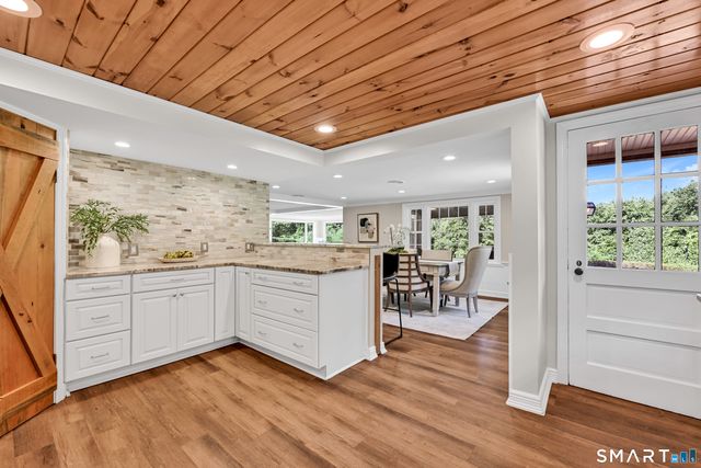 987 Hill Street, Suffield, CT 06078