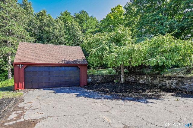 987 Hill Street, Suffield, CT 06078