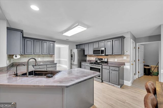 75 Paradise Court, Mcdonough, GA 30252