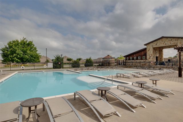 2717 Oak Blossom Drive, Mckinney, TX 75071