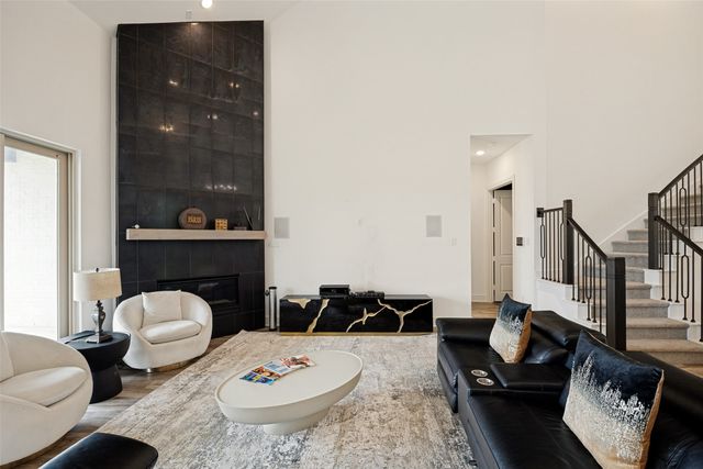 2717 Oak Blossom Drive, Mckinney, TX 75071