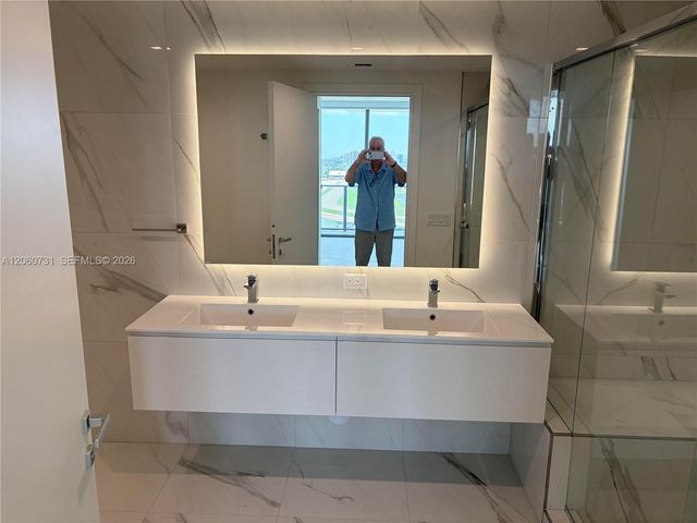 1170 E Hallandale Beach Boulevard 1012, Hallandale Beach, FL 33009