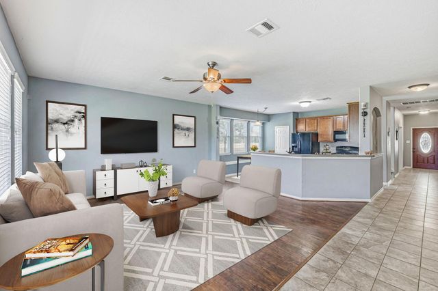 5002 Creekside Avenue, Baytown, TX 77523