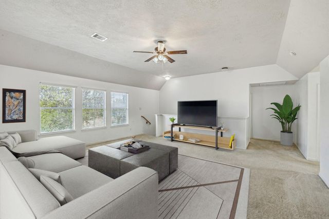 5002 Creekside Avenue, Baytown, TX 77523