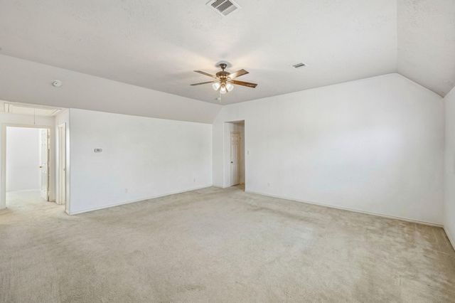 5002 Creekside Avenue, Baytown, TX 77523