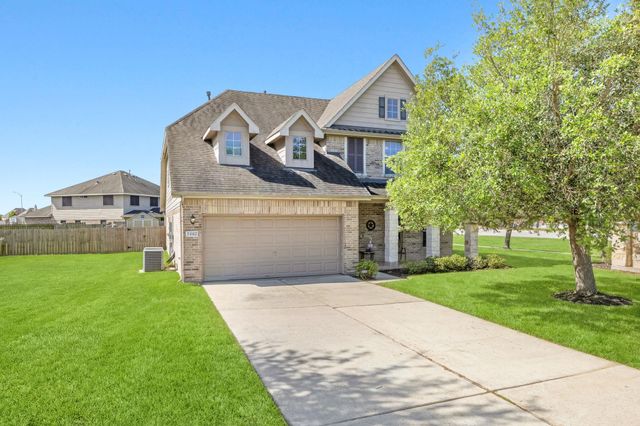 5002 Creekside Avenue, Baytown, TX 77523