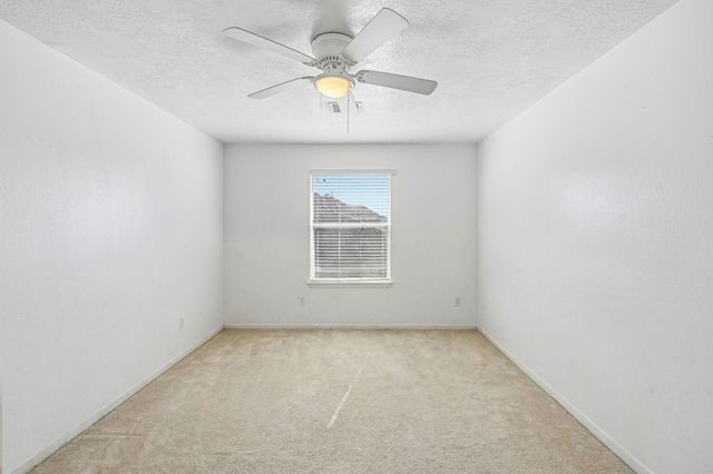 5002 Creekside Avenue, Baytown, TX 77523