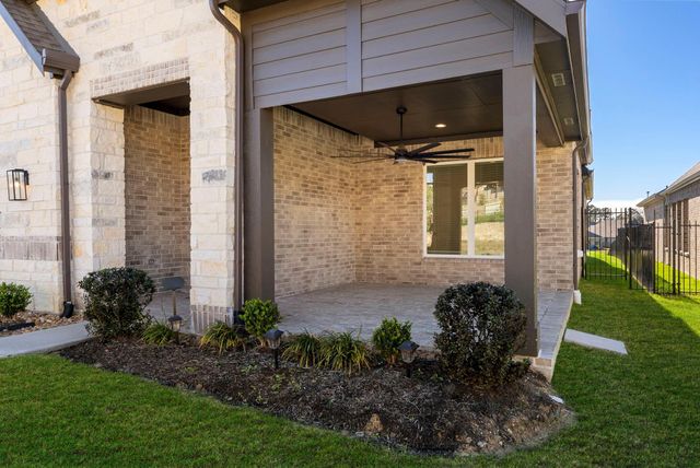 12211 Grey Plover Court, Conroe, TX 77304