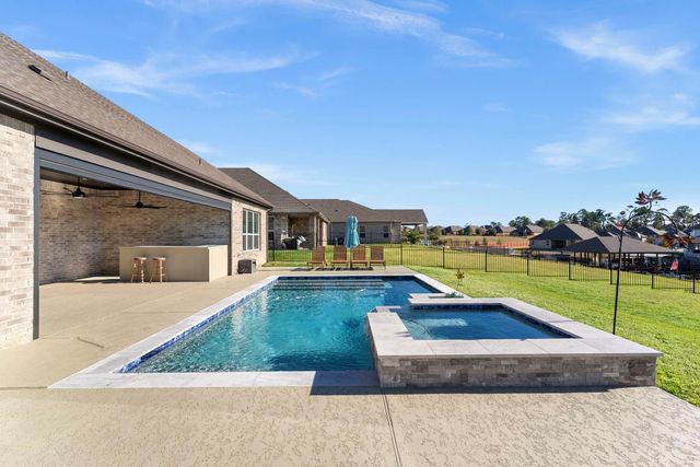 12211 Grey Plover Court, Conroe, TX 77304