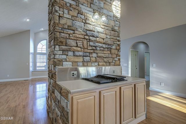 3763 Bent Road, Kodak, TN 37764