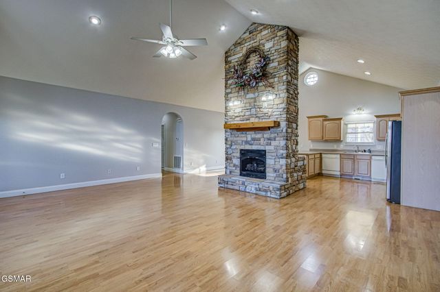 3763 Bent Road, Kodak, TN 37764