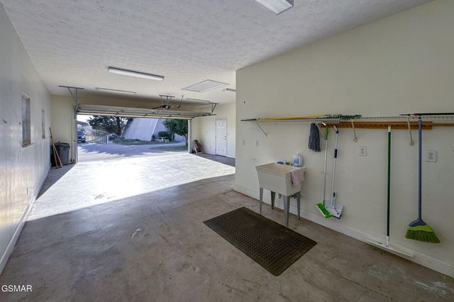 3763 Bent Road, Kodak, TN 37764