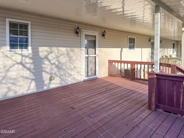 3763 Bent Road, Kodak, TN 37764