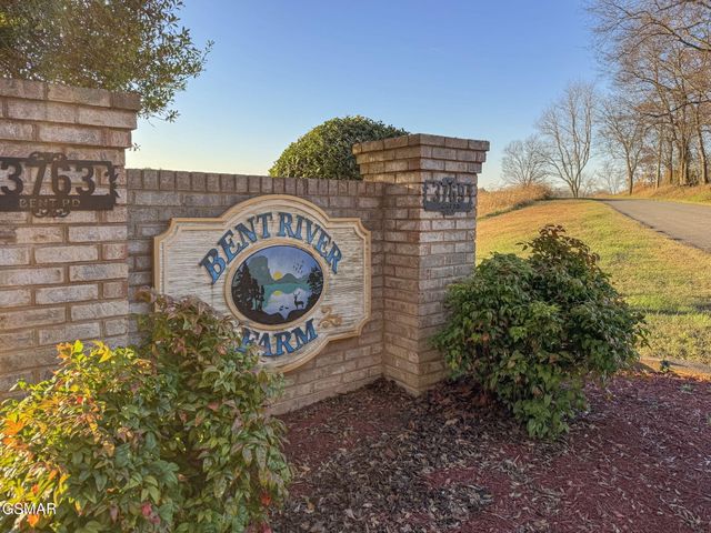 3763 Bent Road, Kodak, TN 37764