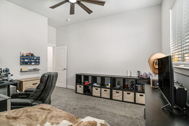 1824 Royal Lake Drive, Grand Prairie, TX 75052