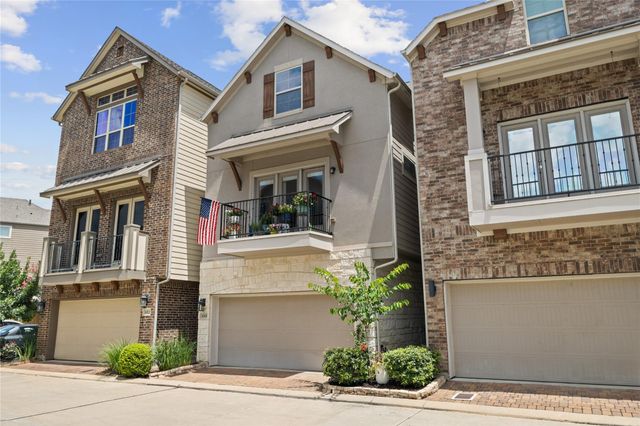 1010 Shepherd Oaks Drive, Houston, TX 77018