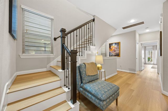 1010 Shepherd Oaks Drive, Houston, TX 77018