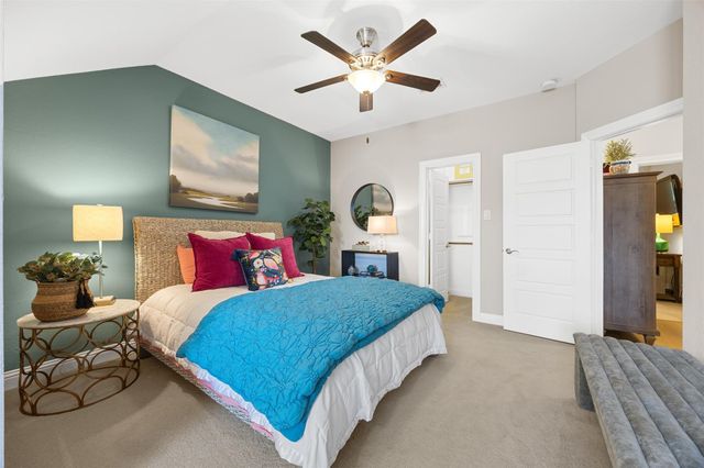 1010 Shepherd Oaks Drive, Houston, TX 77018