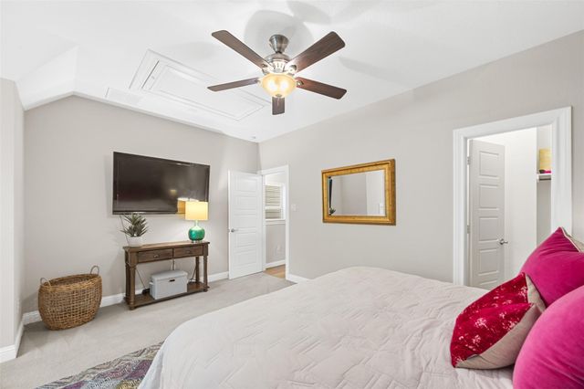 1010 Shepherd Oaks Drive, Houston, TX 77018