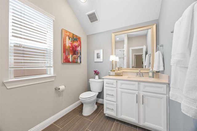 1010 Shepherd Oaks Drive, Houston, TX 77018