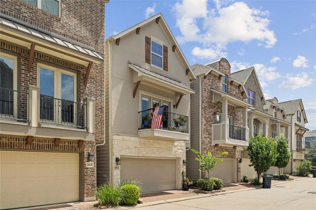 1010 Shepherd Oaks Drive, Houston, TX 77018