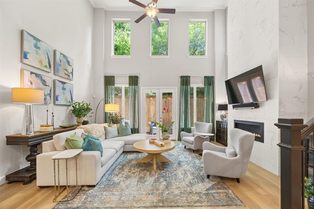 1010 Shepherd Oaks Drive, Houston, TX 77018