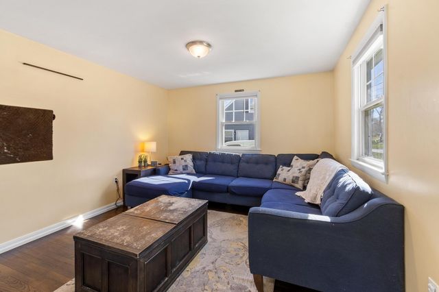 78 Norcross Street, Manchester, NH 03109