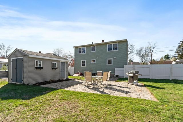 78 Norcross Street, Manchester, NH 03109