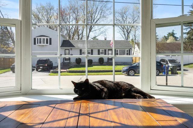 78 Norcross Street, Manchester, NH 03109