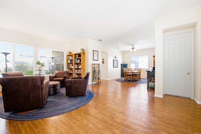 23938 Jonathan Place, Murrieta, CA 92562