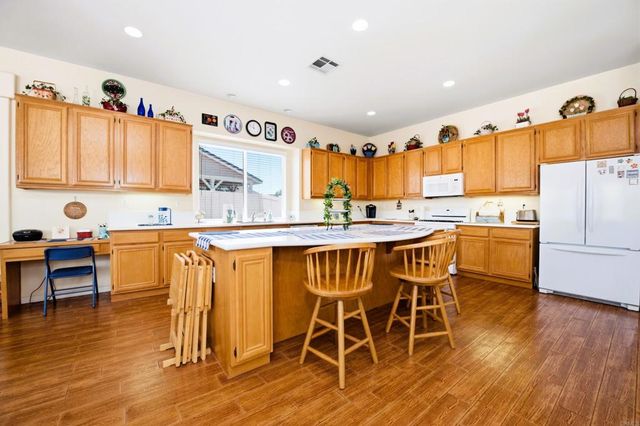 23938 Jonathan Place, Murrieta, CA 92562