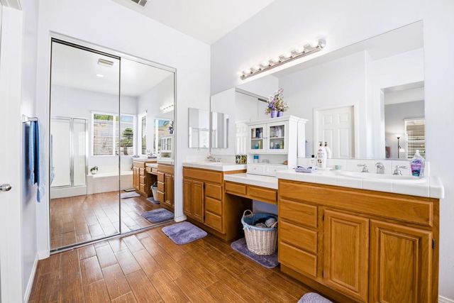 23938 Jonathan Place, Murrieta, CA 92562