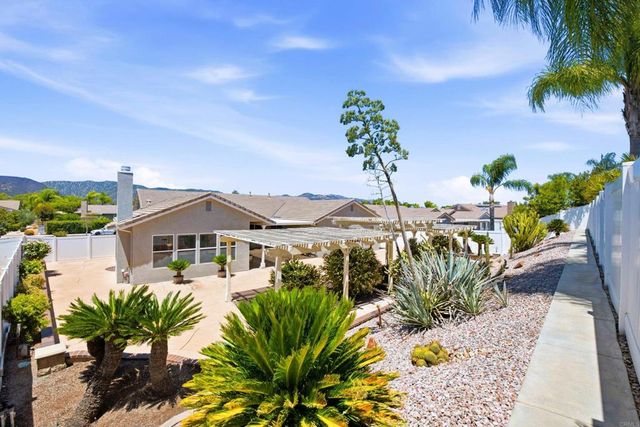 23938 Jonathan Place, Murrieta, CA 92562