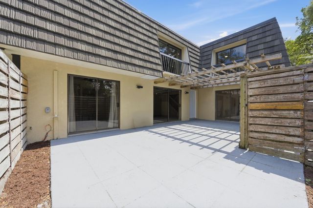 1424 14th Terrace 1424, Palm Beach Gardens, FL 33418