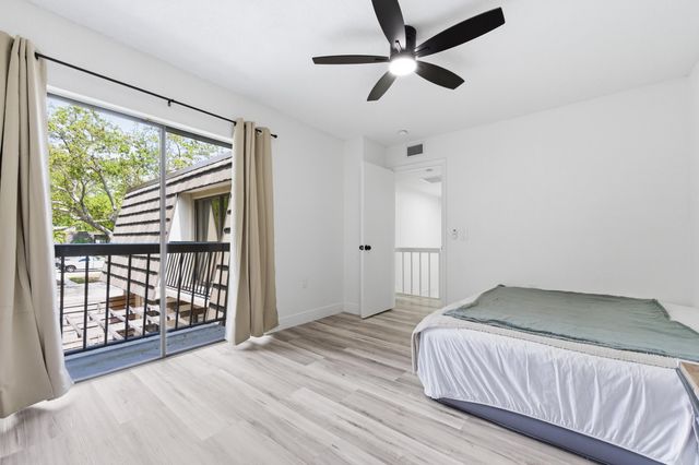 1424 14th Terrace 1424, Palm Beach Gardens, FL 33418