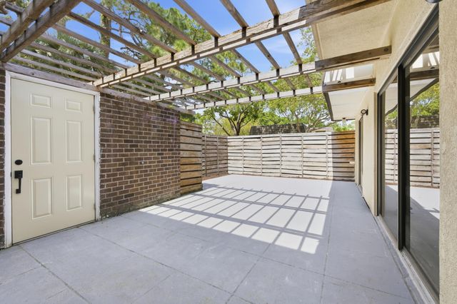 1424 14th Terrace 1424, Palm Beach Gardens, FL 33418