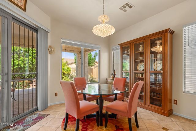 4708 E SOURWOOD Drive, Gilbert, AZ 85298