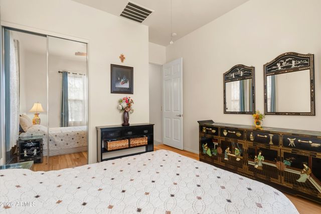 4708 E SOURWOOD Drive, Gilbert, AZ 85298